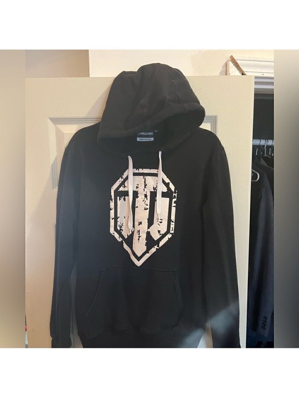 WORLD OF TANKS HOODIE DISTRESSED LOGO
